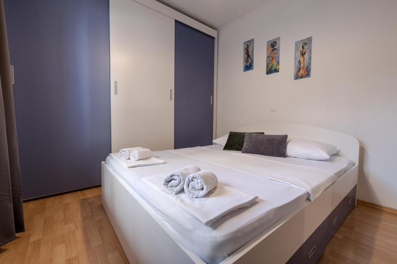 Apartment Dany - Free Beach Parking Makarska Extérieur photo