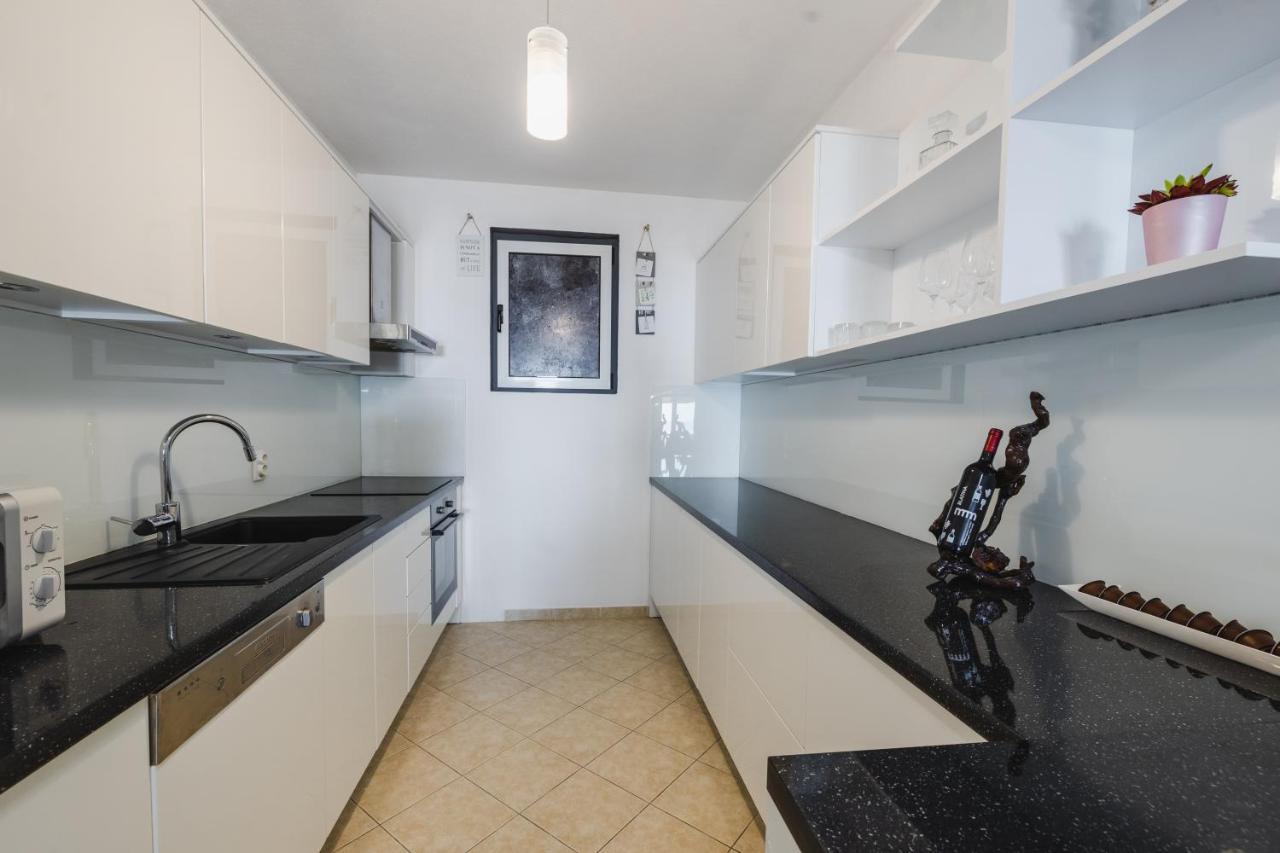 Apartment Dany - Free Beach Parking Makarska Extérieur photo